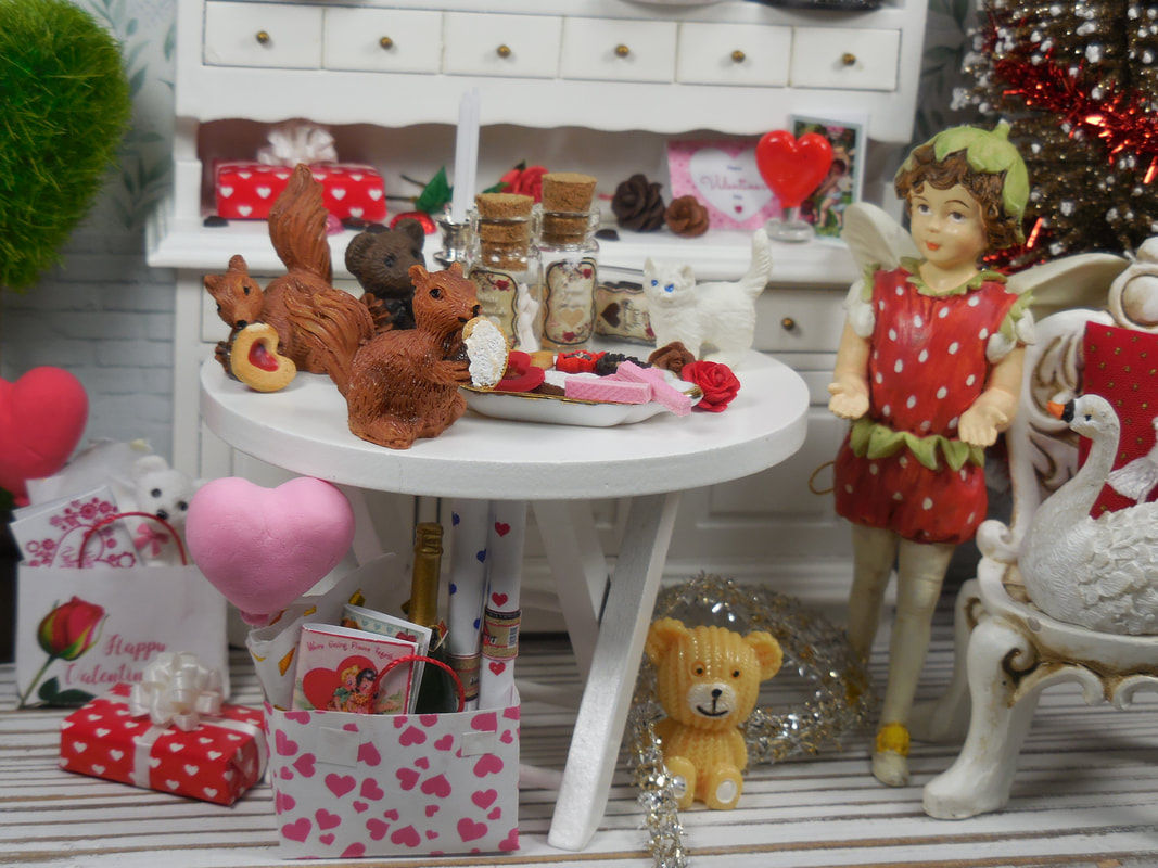 Miniature Dollhouse FAIRY GARDEN Accessories Eve 