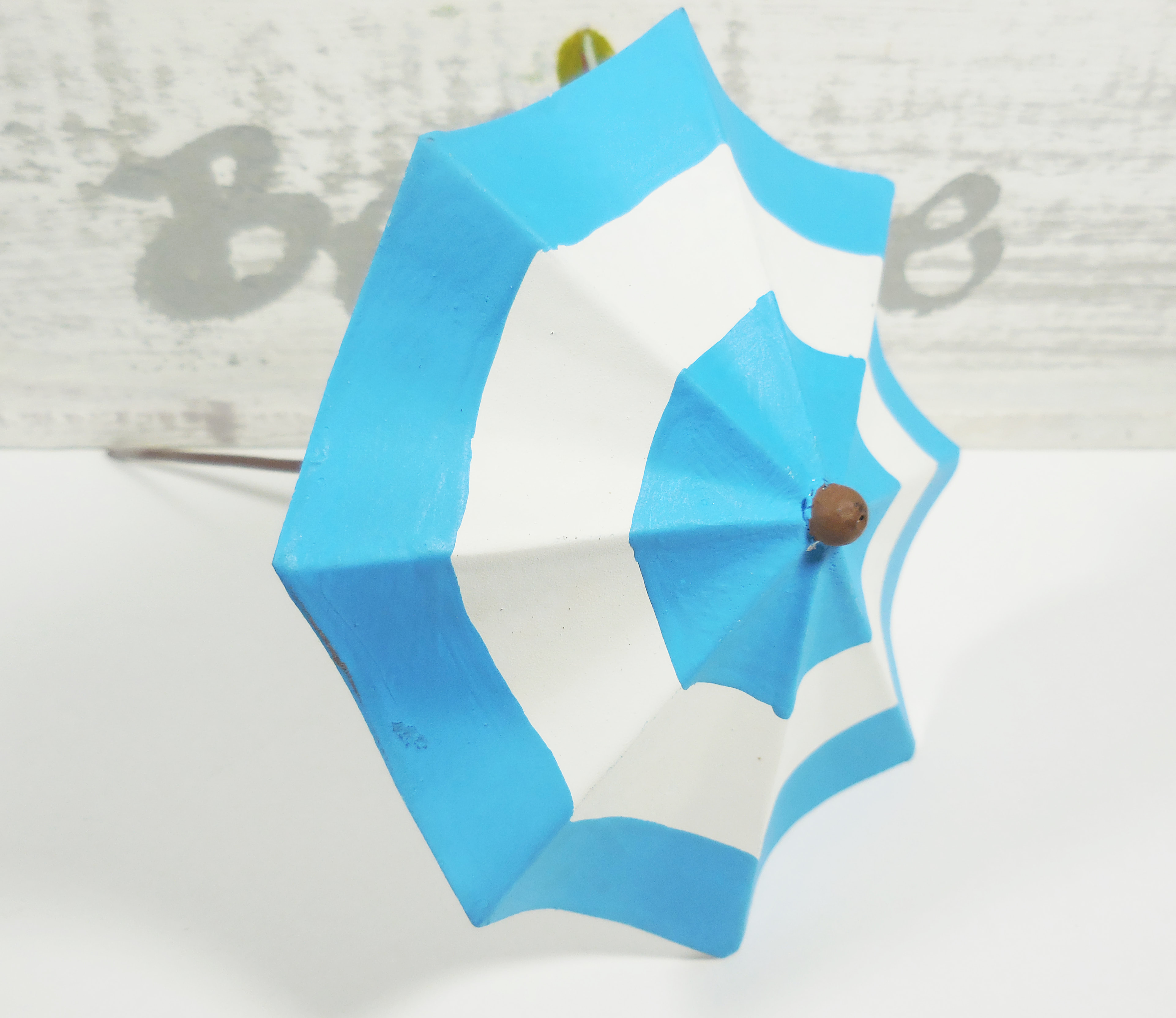 Miniature FAIRY GARDEN Accessories ~ Blue & White Striped Beach Umbrella ~ NEW 